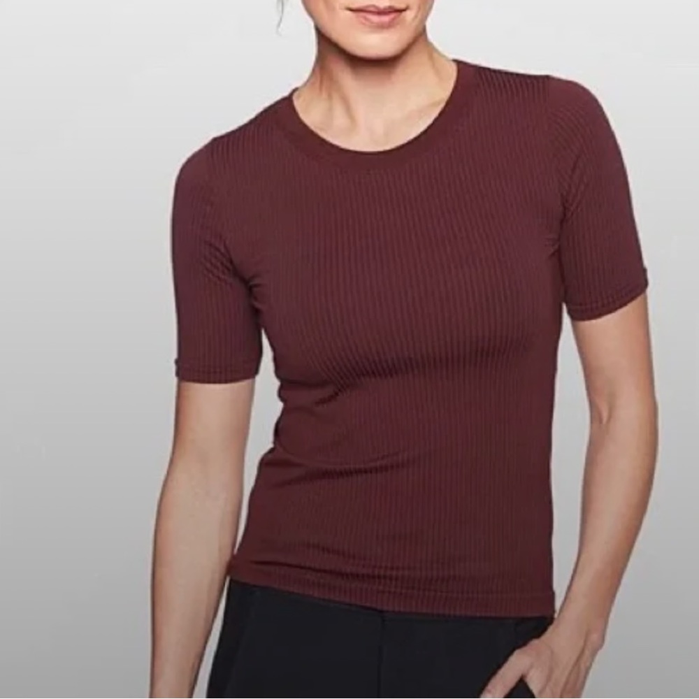 NEW Athleta Renew Ribbed Tee